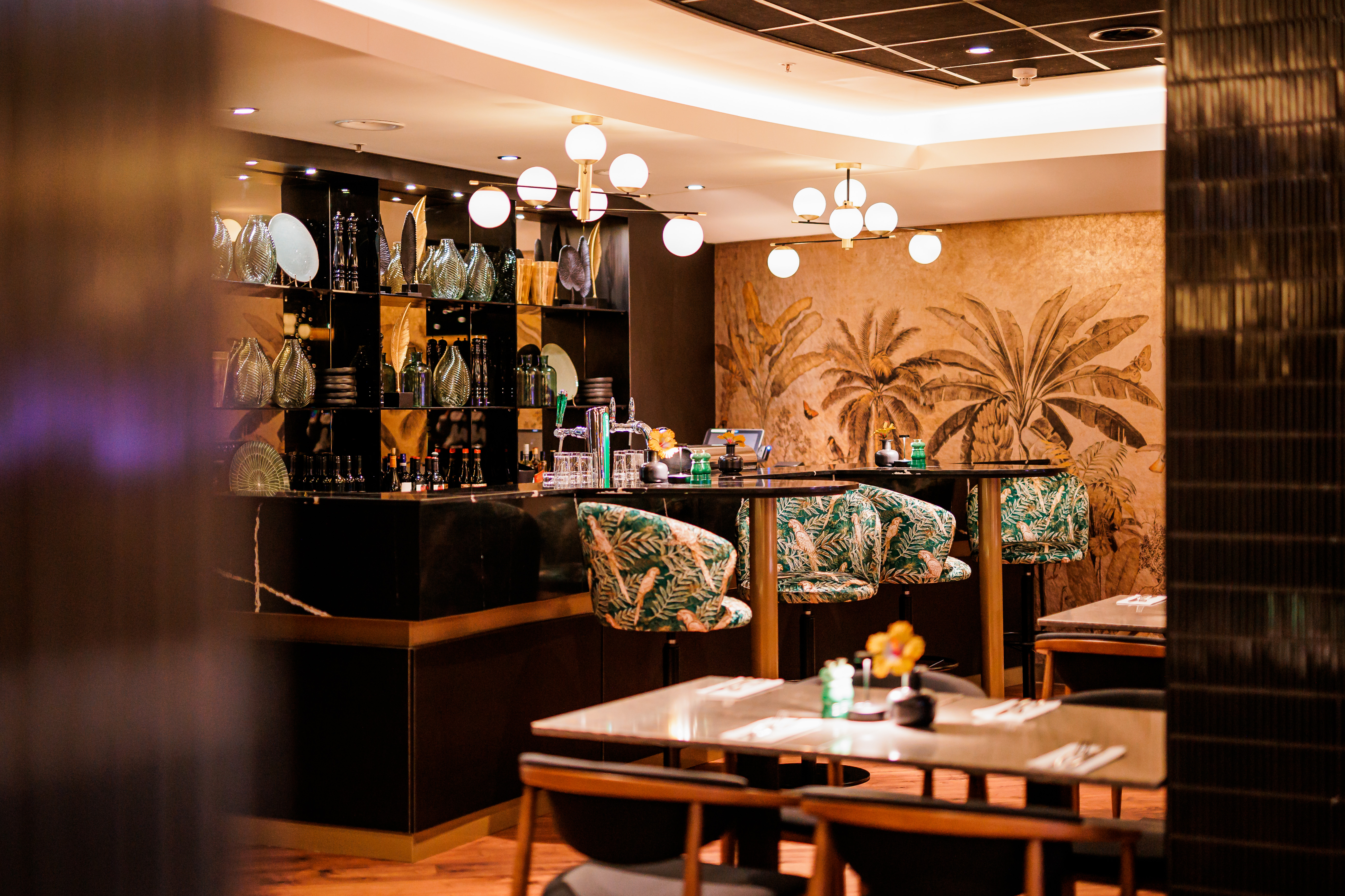 holland-casino-eindhoven-restaurant-yours-bistro-interieur