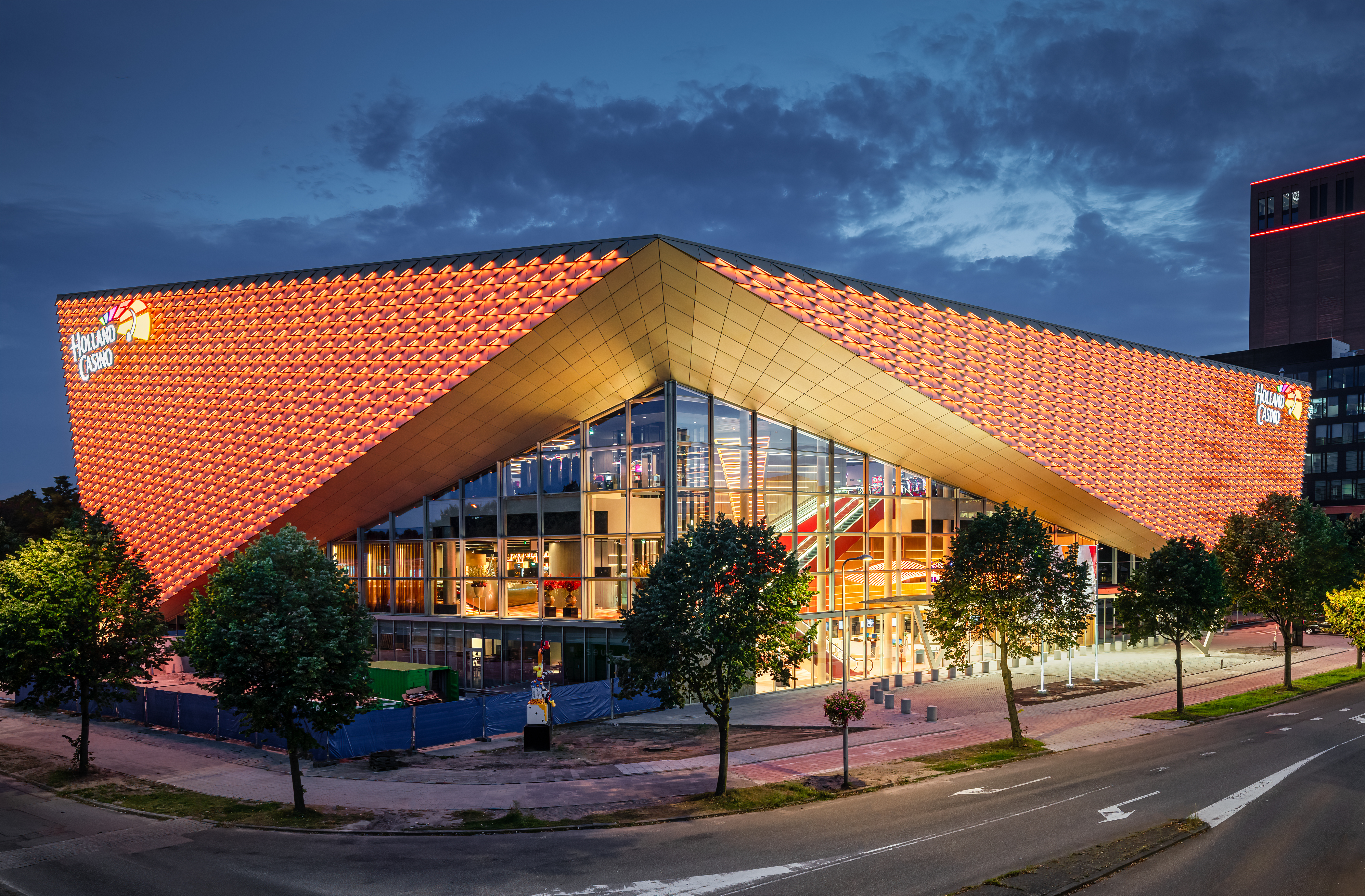 holland-casino-utrecht-winthontlaan-exterieur