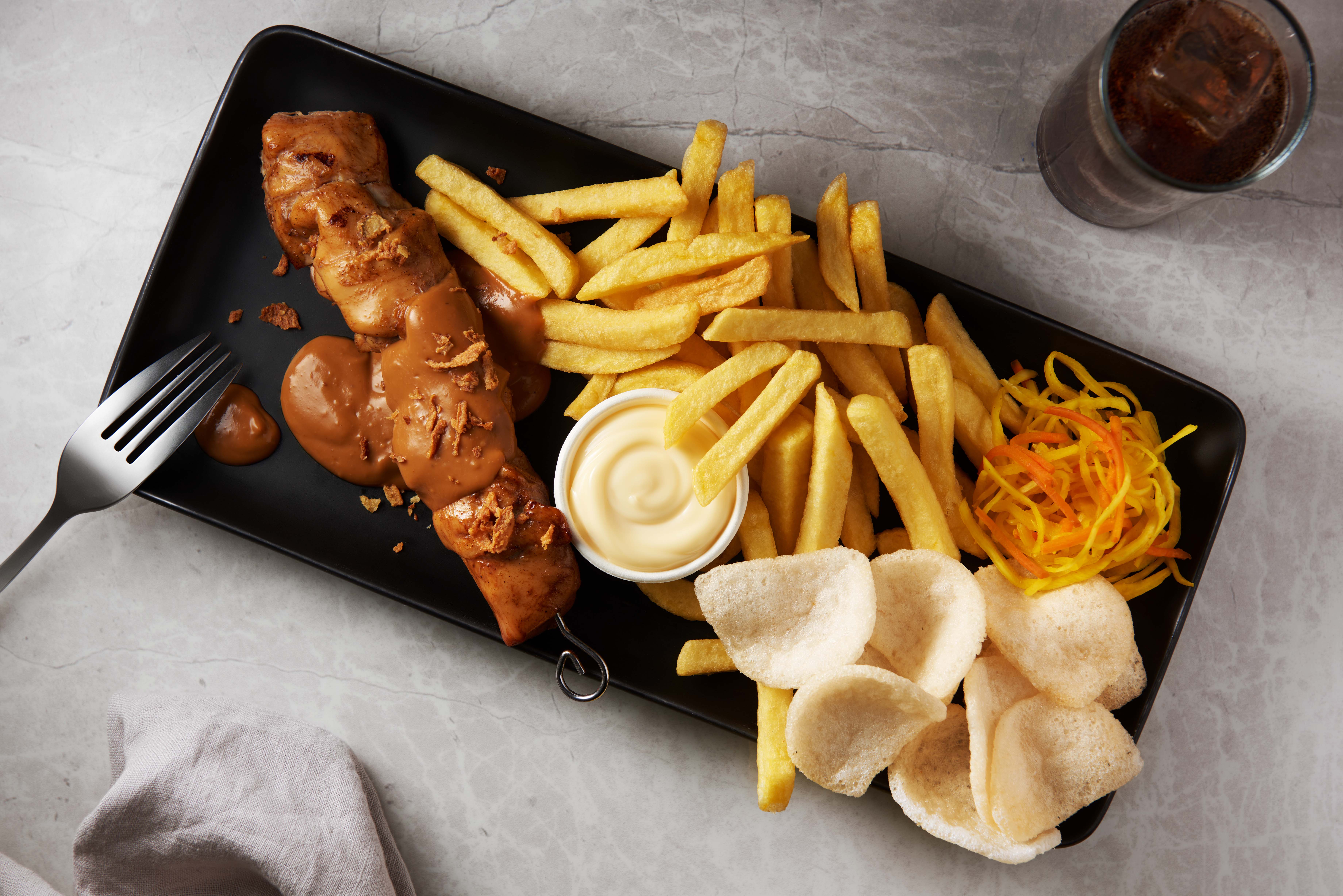 holland-casino-restaurant-kipsate-friet-kroepoek