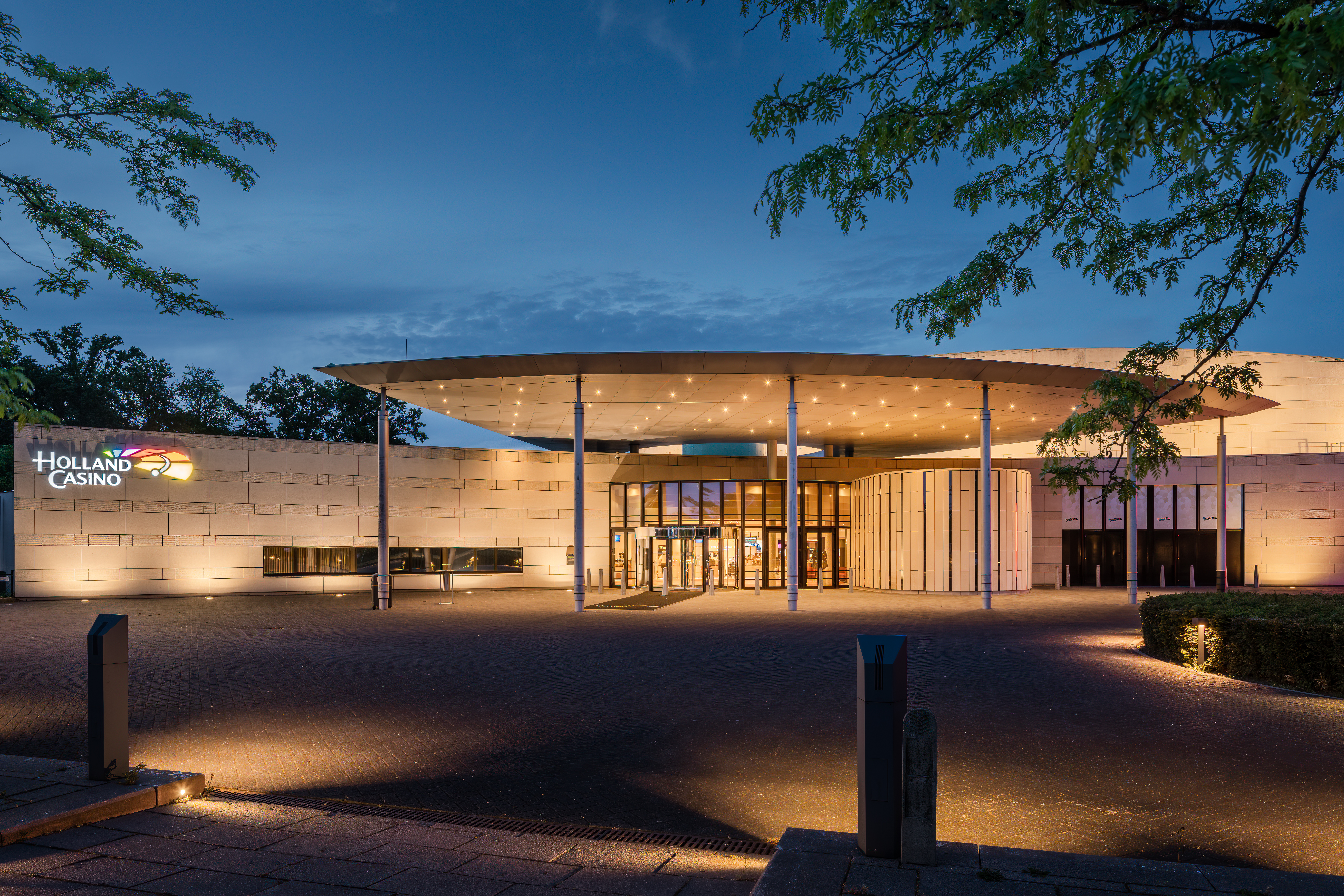 holland-casino-valkenburg-kuurpark-cauberg-exterieur